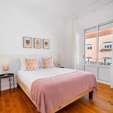 Whome Hideaway Family #3 Apartment Lissabon